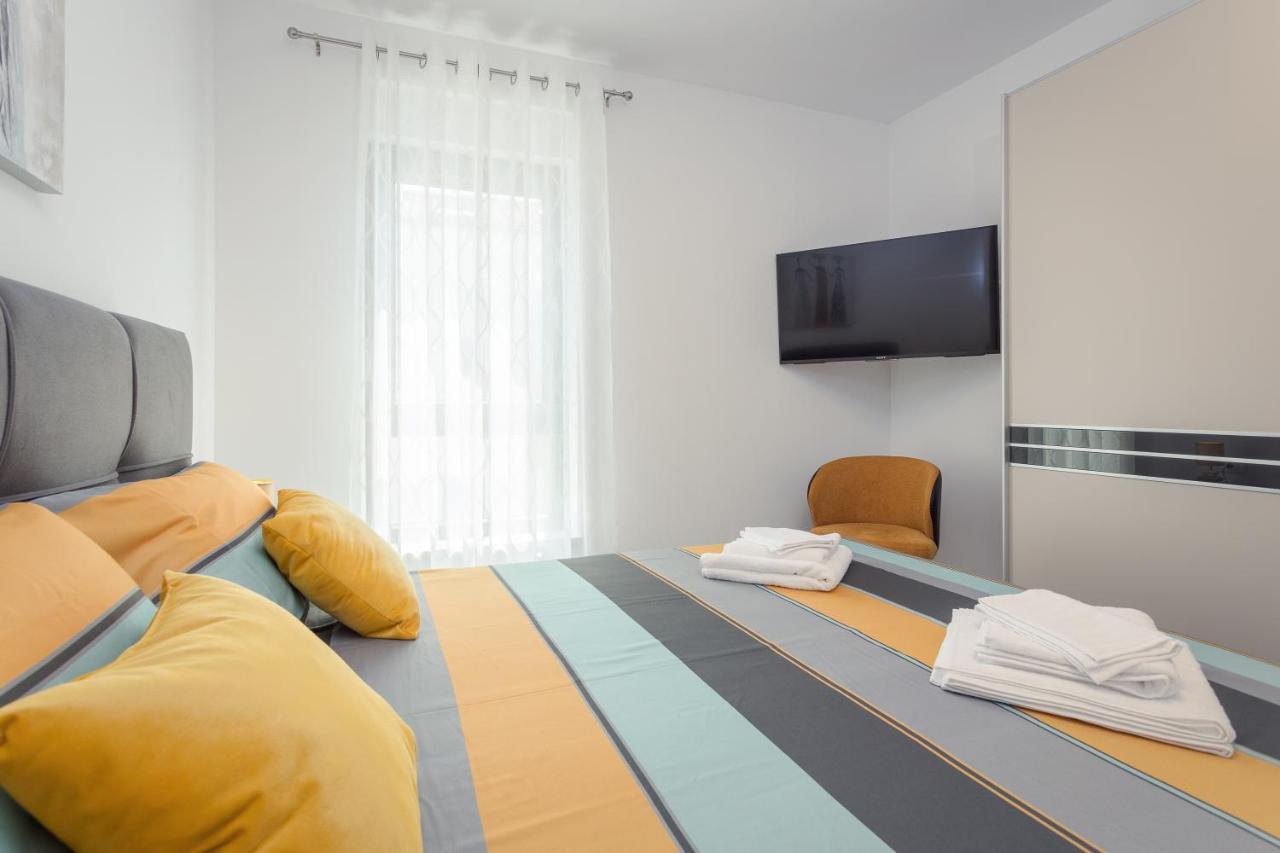 Luton Apartman Banjole Kültér fotó